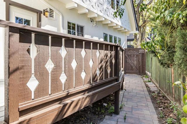 Image 44 of 54 For 2064 Alameda Way