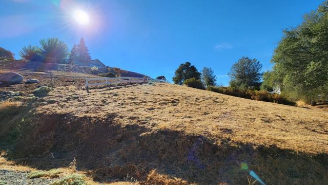 2894 Stagecoach Drive, Valley Springs CA: https://media.crmls.org/mediaz/d01c94b5-ccf5-48f7-82bd-bfb138a875d4.jpg
