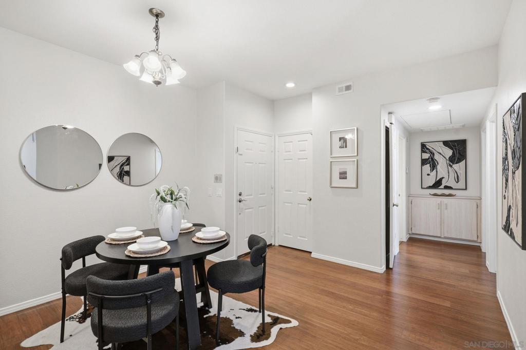 550 Camino De La Reina - photo 6