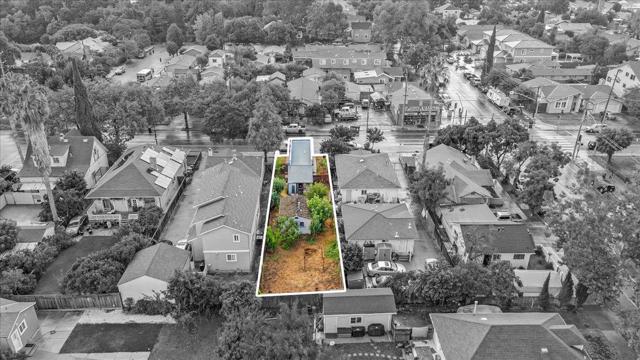 915 E Julian Street, San Jose CA: https://media.crmls.org/mediaz/d01ec862-ad77-449d-8c3b-e29801a6730d.jpg