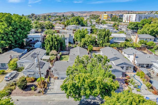 3685 Howe Court, Fremont CA: https://media.crmls.org/mediaz/d0203fdd-d98e-40e5-8909-293f9309c621.jpg