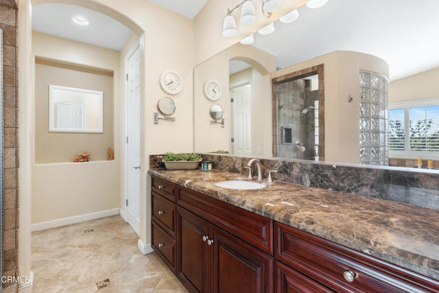 12428 Palmer Drive, Moorpark CA: https://media.crmls.org/mediaz/d021108a-04c9-47fd-ab7c-c47baab665b2.jpg