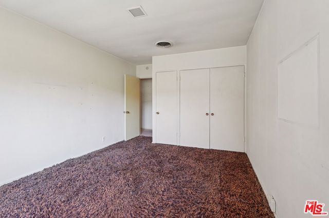 3684 Willowcrest Avenue, Studio City CA: https://media.crmls.org/mediaz/d022bec9-519c-44da-905e-c0f69a94aa4d.jpg