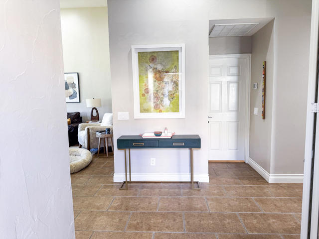 54974 Oaktree, La Quinta CA: https://media.crmls.org/mediaz/d022c705-36d7-4372-94a9-4f9072c885c6.jpg