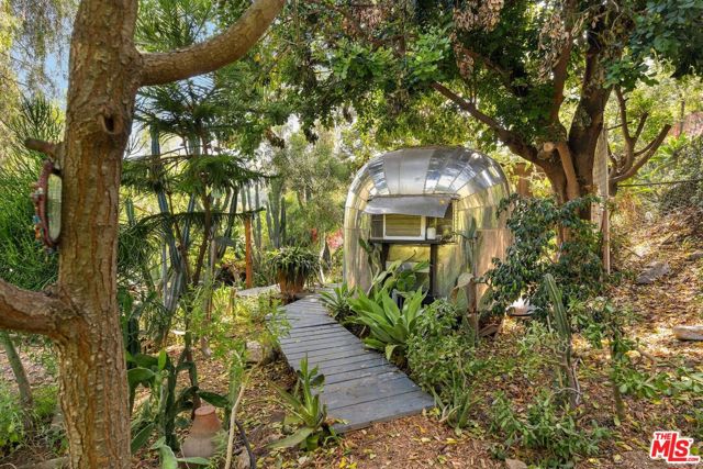 3130 Isabel, Los Angeles CA: https://media.crmls.org/mediaz/d0238840-8444-46e6-98db-74e02eb87138.jpg
