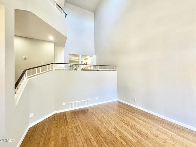 4987 Sullivan Street, Ventura CA: https://media.crmls.org/mediaz/d023f41e-f47f-41d1-bda5-51bda3a261bc.jpg