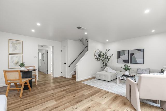 Detail Gallery Image 5 of 30 For 4514 Dawson #2,  San Diego,  CA 92115 - 3 Beds | 2/1 Baths