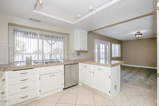 3831 E Ave T 8, Palmdale CA: https://media.crmls.org/mediaz/d024a854-b477-45fa-8a82-cf06fa5d1ff5.jpg
