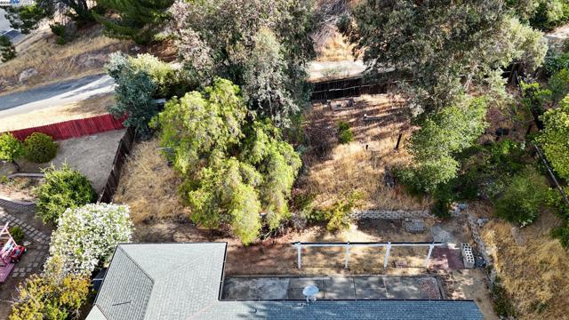 4321 Kingswood Dr, Concord CA: https://media.crmls.org/mediaz/d025760c-12f6-4fee-804e-7ea597d53133.jpg
