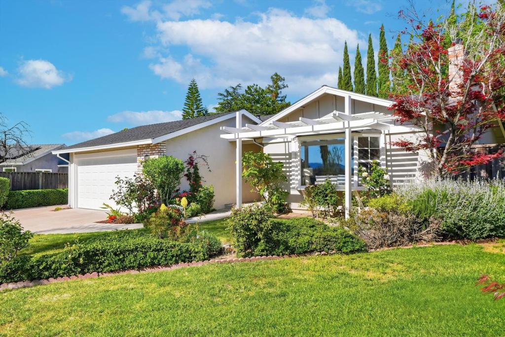 5380 Hammerton Court