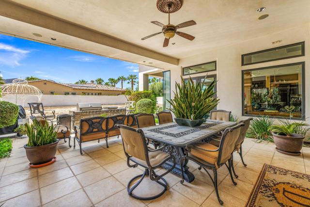 54195 Alysheba Drive, La Quinta CA: https://media.crmls.org/mediaz/d028ac6a-1f76-4d65-a67f-17085462d735.jpg