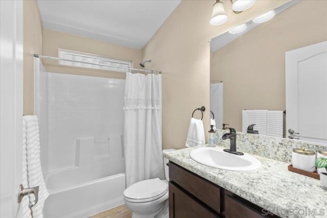809 Discovery St, San Marcos CA: https://media.crmls.org/mediaz/d029cae5-a6d8-400f-970d-4bddfa2fa598.jpg