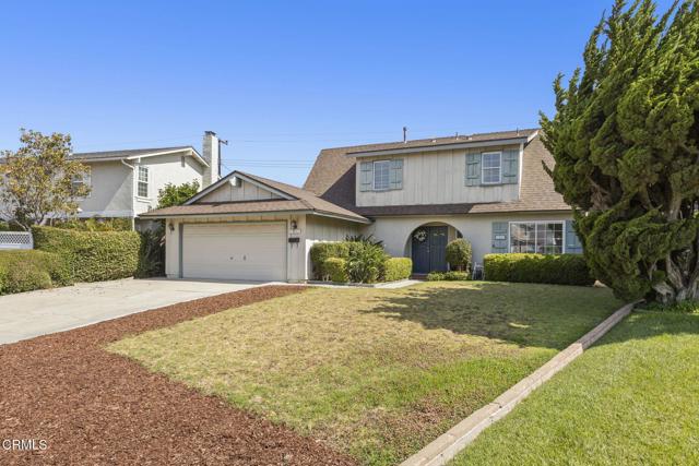 8699 Roswell Street, Ventura CA: https://media.crmls.org/mediaz/d02ab2c1-9024-4163-b627-c61f37623c09.jpg