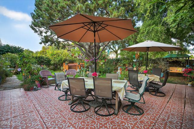 2314 Arcadian Shores Trail, Oxnard CA: https://media.crmls.org/mediaz/d02abd30-ca1a-4d5f-80de-eca59a56cc99.jpg