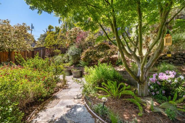 992 Lakeview Way, Redwood City CA: https://media.crmls.org/mediaz/d02b8217-e880-4e49-8506-7403c26729e9.jpg