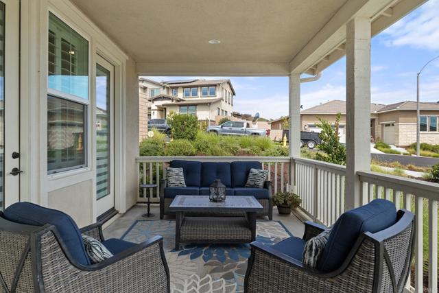 39496 Chamise Street, Temecula CA: https://media.crmls.org/mediaz/d02be1a1-4ac5-4f76-ba69-319599c77b31.jpg