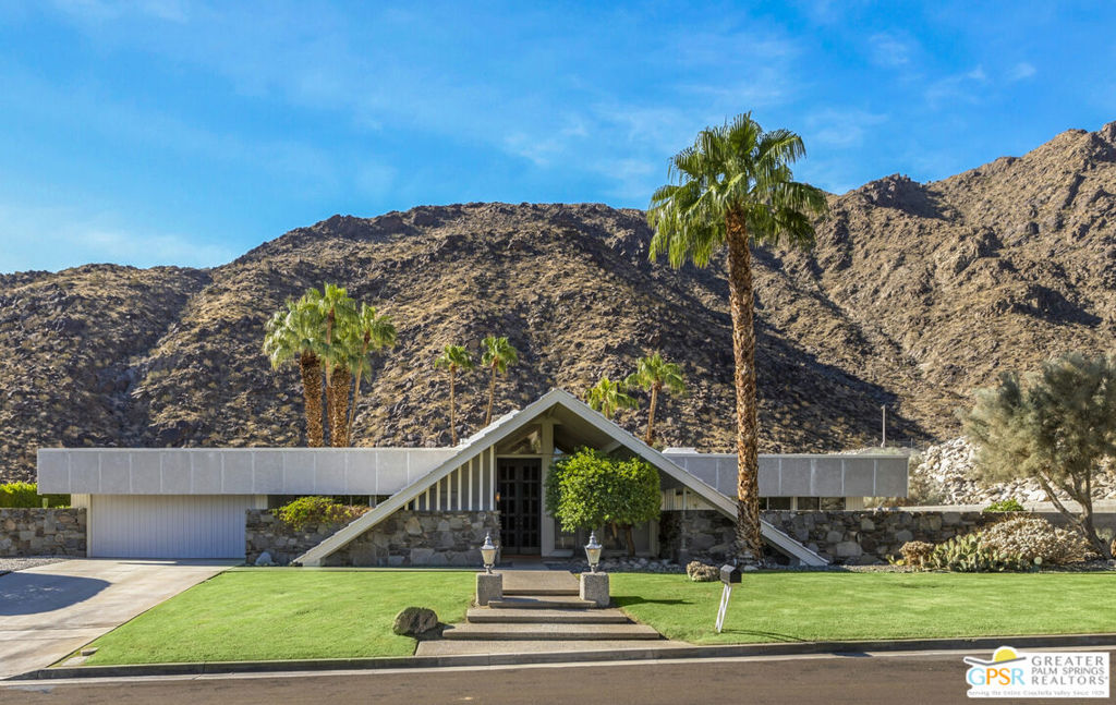 925 W Crescent Drive, Palm Springs, CA 92262
