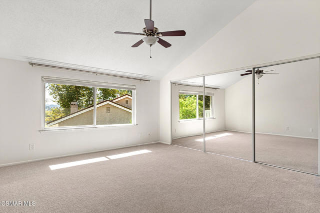 191 Rockrose Lane, Oak Park CA: https://media.crmls.org/mediaz/d02c42cf-7c4c-4054-8e87-4fd245efe46a.jpg