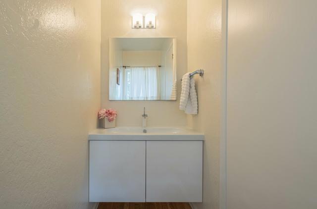 175 Tamarack Drive, Aptos CA: https://media.crmls.org/mediaz/d02c444c-3eb7-4ba4-892e-a914c69391cc.jpg