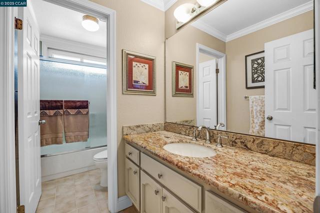 100 Chadbourne Dr, Danville CA: https://media.crmls.org/mediaz/d02c79b4-8586-4675-bdc2-5d9fa659775e.jpg