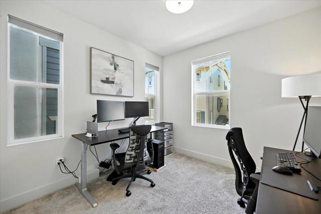 9173 Whitesurf Way, Newark CA: https://media.crmls.org/mediaz/d02c969b-c930-4ac7-be67-3c05dfe0e21e.jpg