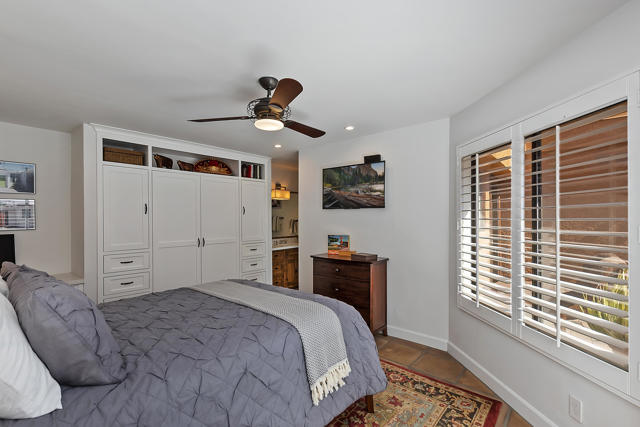 025_Bedroom