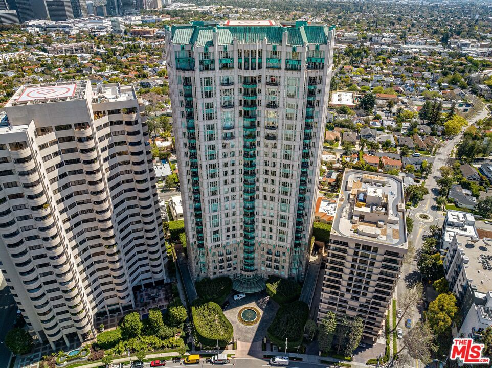 10580 Wilshire Boulevard #14