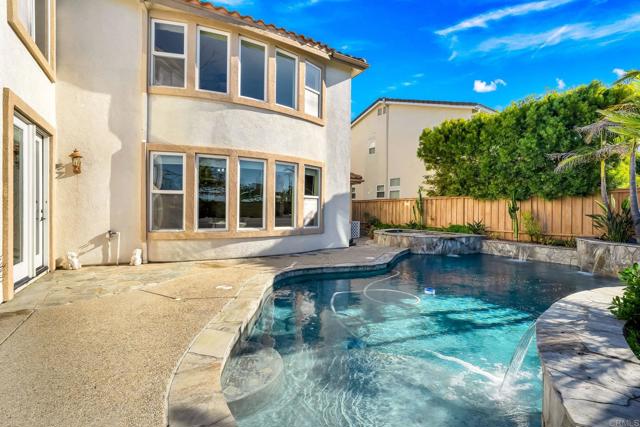 Detail Gallery Image 44 of 52 For 5273 Greenwillow Ln, San Diego,  CA 92130 - 5 Beds | 5/1 Baths