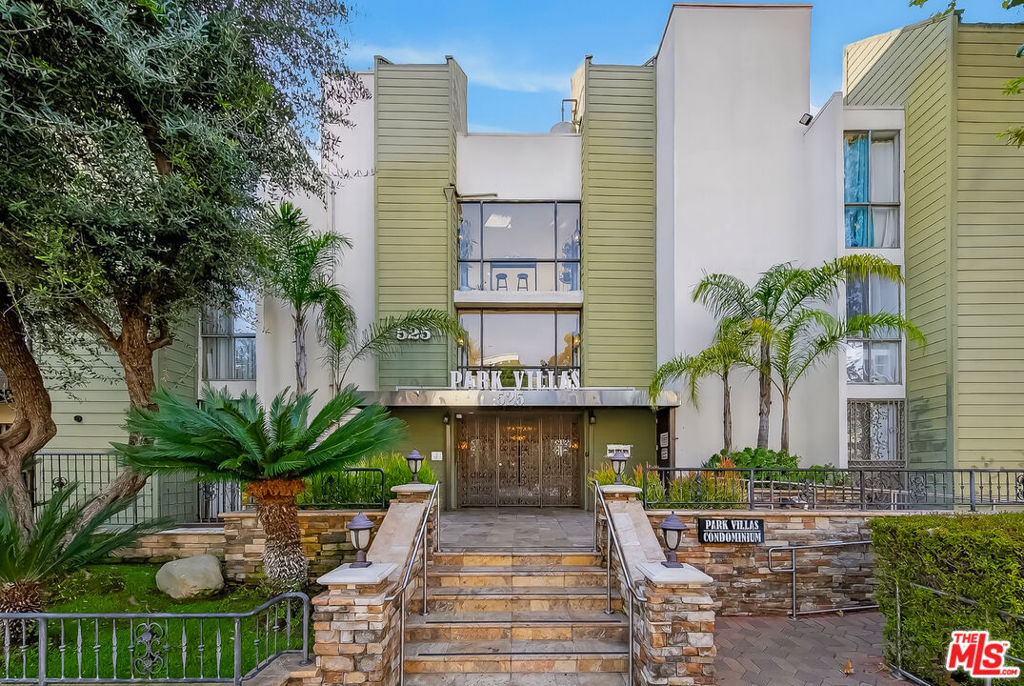 525 S Ardmore Avenue #351