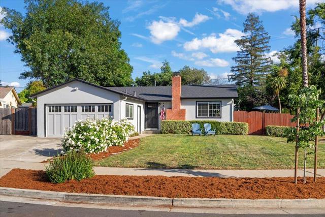 5494 Mary Jo Court, San Jose CA: https://media.crmls.org/mediaz/d032820f-1b83-4071-b058-b8182f03c71a.jpg