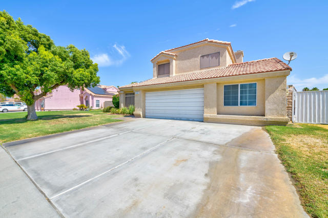 02_80366_Paseo_Encanto2_mls