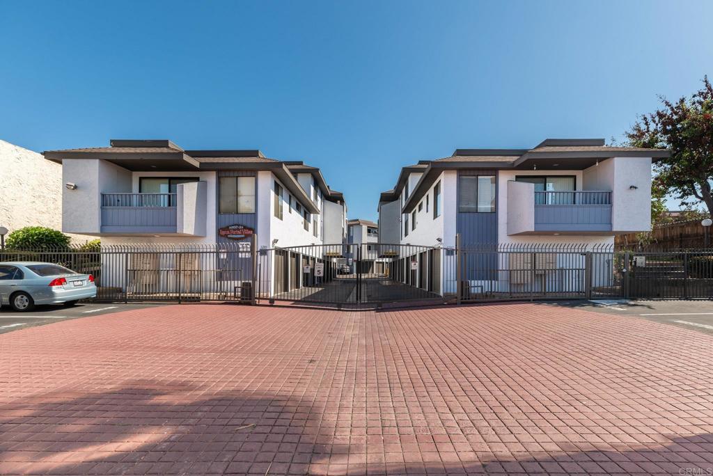 3215 Midway - photo 2