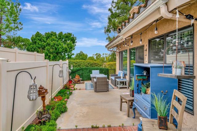 15628 Via Marchena, San Diego CA: https://media.crmls.org/mediaz/d03372d7-dd28-4f1a-b569-6d5ed37926bd.jpg