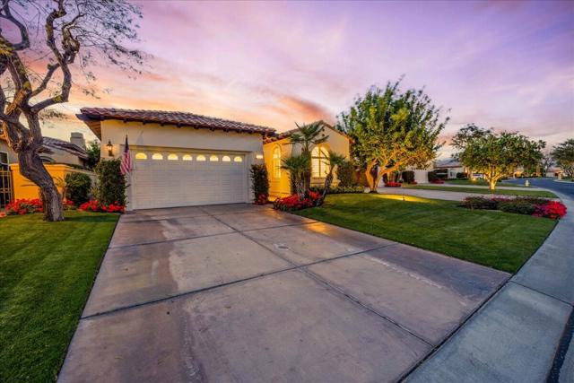 48385 Vista Calico, La Quinta CA: https://media.crmls.org/mediaz/d034ab8c-211b-482f-9715-dc953e7ea4c7.jpg