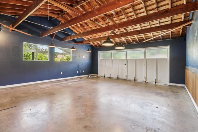 1797 99 Rabbit Hill, Fallbrook CA: https://media.crmls.org/mediaz/d0352e86-63f7-4ad9-bf6f-f174ac9040c0.jpg