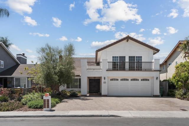 3943 Catamarca Dr, San Diego CA: https://media.crmls.org/mediaz/d035ef41-6ee1-48f4-a674-8d016c3d04f3.jpg
