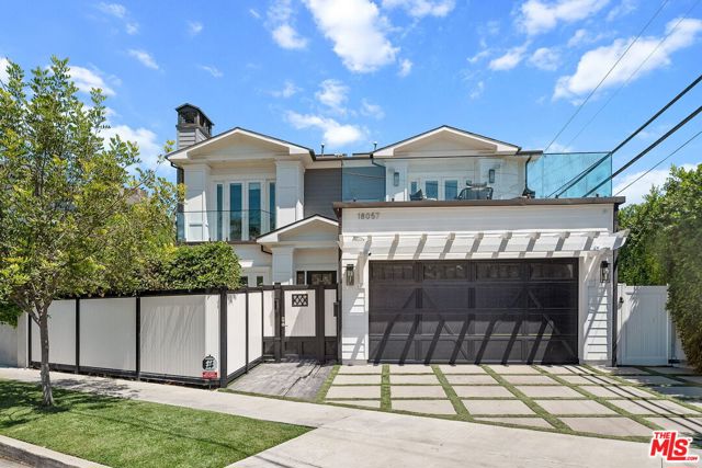 18057 Valley Vista Boulevard, Encino CA: https://media.crmls.org/mediaz/d0361c3b-3ff2-46bb-8a8c-2fa82a95b929.jpg