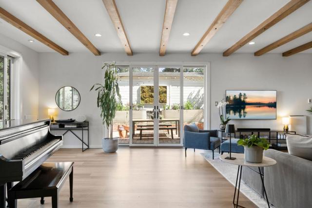1670 Whitham Avenue, Los Altos CA: https://media.crmls.org/mediaz/d037c283-8bdf-462f-b285-a0d3922a1c03.jpg