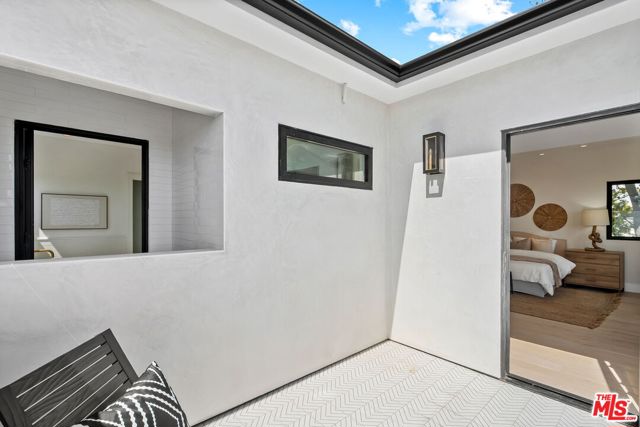 13048 Rose Avenue, Los Angeles CA: https://media.crmls.org/mediaz/d0383ff4-ca0c-403e-9706-0078563c0e16.jpg