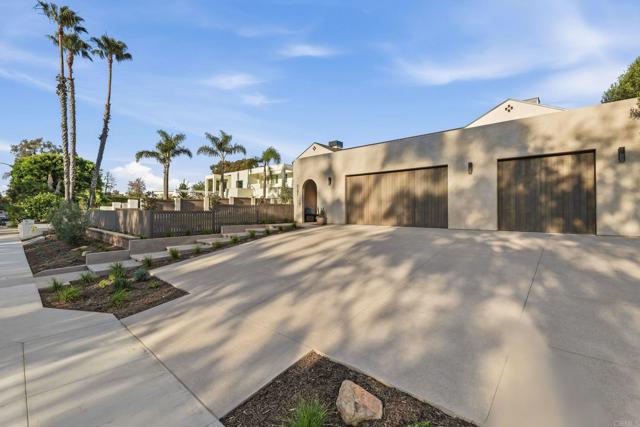 Detail Gallery Image 66 of 72 For 8341 La Jolla Scenic Dr, La Jolla,  CA 92037 - 5 Beds | 5/1 Baths