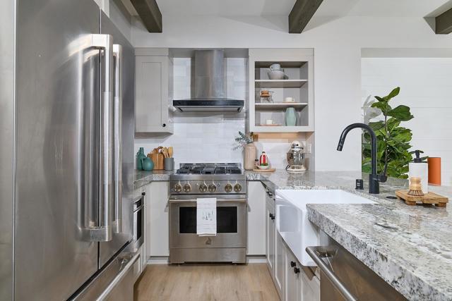 Detail Gallery Image 10 of 27 For 1601 San Remo Pl #101,  Encinitas,  CA 92024 - 1 Beds | 1/1 Baths