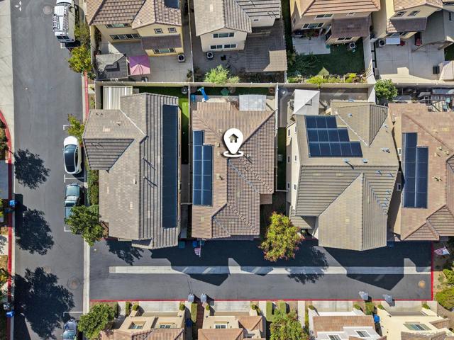 35406 Brown Galloway Ln, Fallbrook CA: https://media.crmls.org/mediaz/d038bf46-2298-4ecc-94fc-02f17ce1fea9.jpg