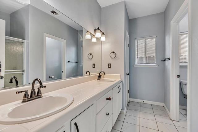 761 Gia Court, Hollister CA: https://media.crmls.org/mediaz/d0393857-5d4d-4d61-a416-9dd72de5e19a.jpg