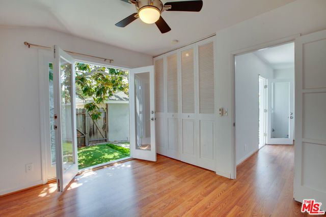 848 MARCO Place, Venice CA: https://media.crmls.org/mediaz/d0398784-7bcc-420a-92d1-aeba531d371b.jpg