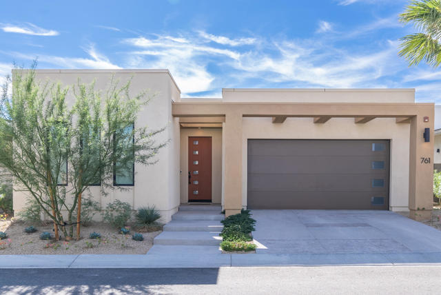 761 Nugget Lane, Palm Springs CA: https://media.crmls.org/mediaz/d03a21d7-c052-47bf-ab3f-63c576043af4.jpg
