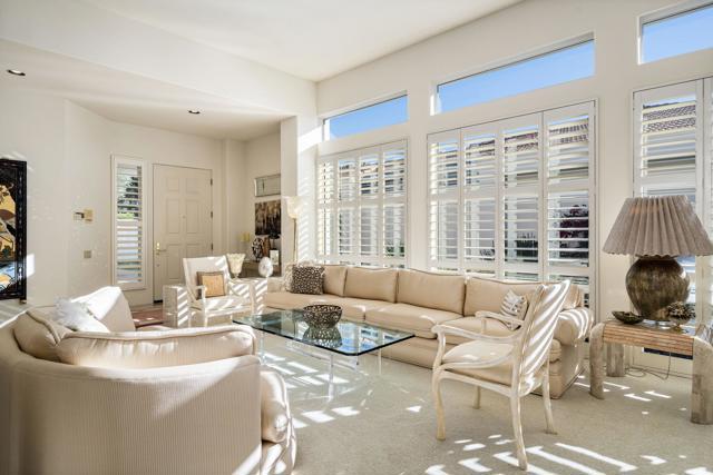 75315 Saint Andrews Court, Indian Wells CA: https://media.crmls.org/mediaz/d03a48da-fec9-49df-a9b8-d102b2bdfc91.jpg