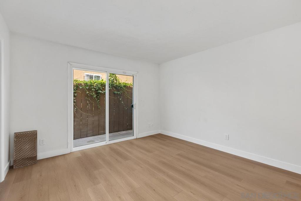 4230 48th St - photo 15