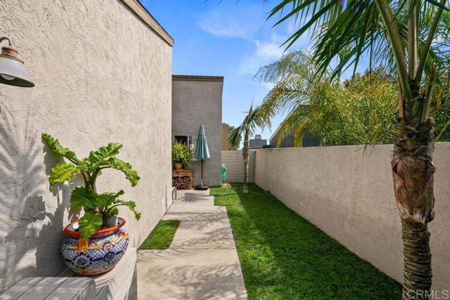 Detail Gallery Image 33 of 66 For 943 45 Windy Hill, Encinitas,  CA 92024 - 4 Beds | 4 Baths