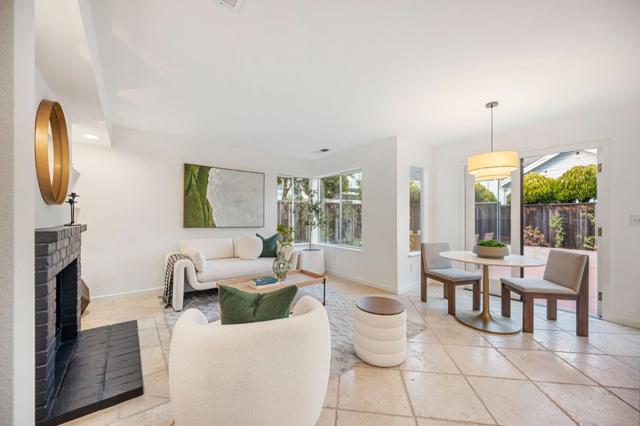 445 Mcdonnel Road, Alameda CA: https://media.crmls.org/mediaz/d03bef6a-f849-4ece-bd73-bb7ecd90c549.jpg