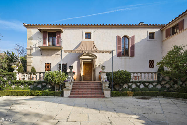 Detail Gallery Image 6 of 35 For 262 S San Rafael Ave, Pasadena,  CA 91105 - 6 Beds | 5/6 Baths